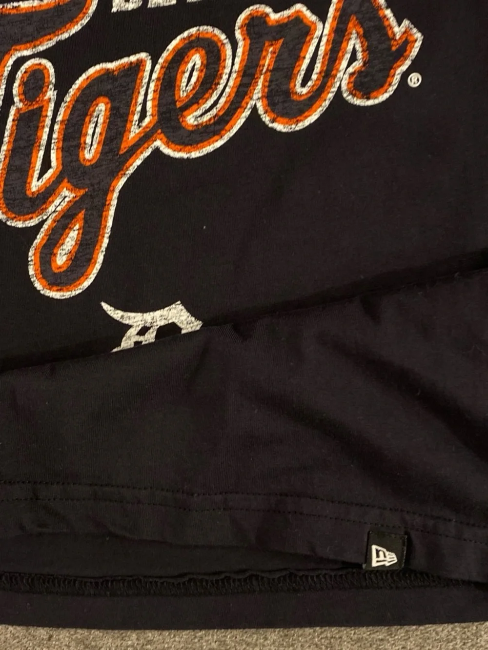 Detroit Tigers Kids' Navy Graphic Tee Size Large
